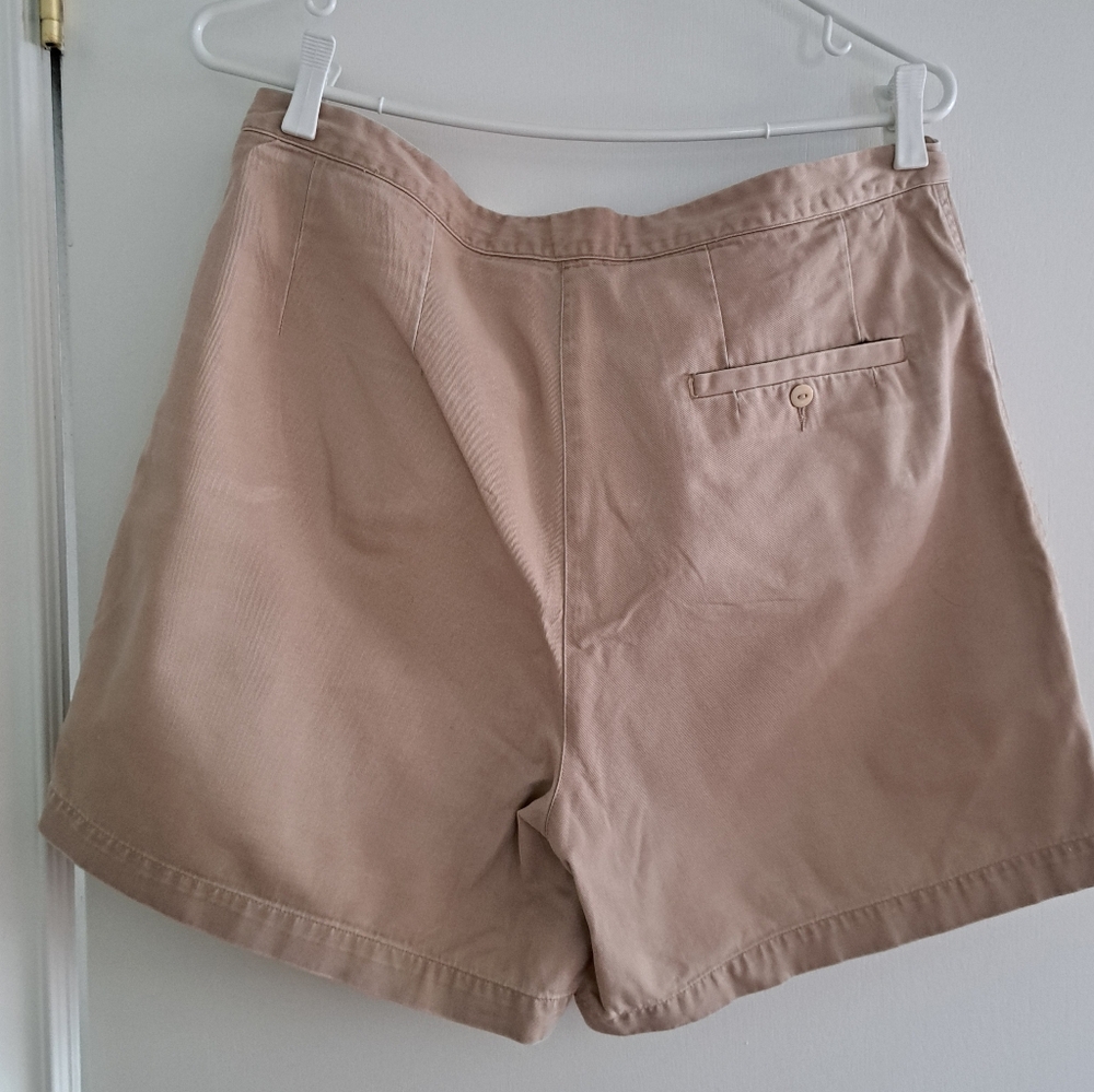 Cherokee shorts - Picture 2 of 3